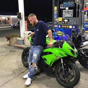 Meet your Posher, Colin